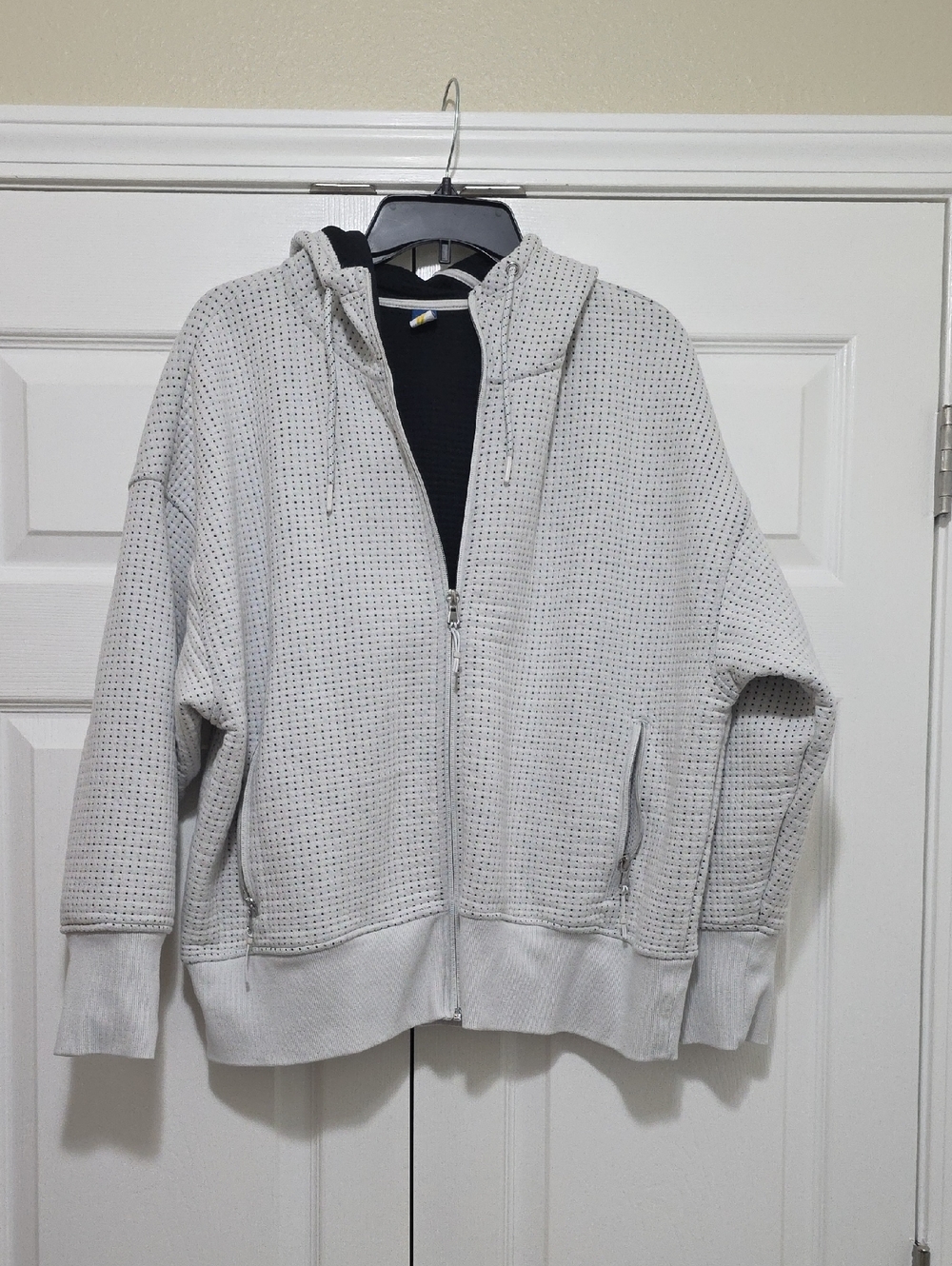 Light Gray/White Women'sZip-Up Hooded Sweater